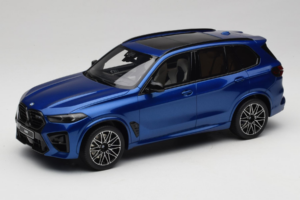 BMW X5 M F95 Competition Marina Bay Blue Metallic GT Spirit 1:18 GT967 Hartsi