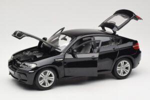 BMW X6 M E71 Musta Bburago 1:18 18-12081 Metalli — kuva 2 / 8