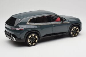 BMW XM G09 Isle of Man Green Minichamps 1:18 110023300 Metalli — kuva 3 / 8