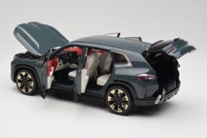 BMW XM G09 Isle of Man Green Minichamps 1:18 110023300 Metalli — kuva 5 / 8