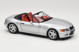BMW Z3 Cabriolet Hopea UT Models 1:18 20402 Metalli — kuva 6 / 8