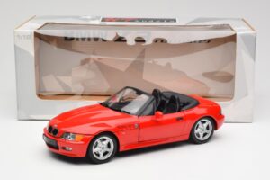BMW Z3 E36/7 Kabriolett Punainen UT Models 1:18 180024330 Metalli — kuva 8 / 8