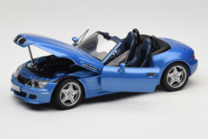 BMW Z3 M Roadster Sininen Jälleenmyyjän Erikoisversio UT Models 1:18 80439422939 Metalli — kuva 2 / 8