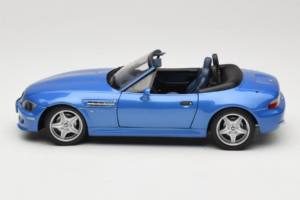 BMW Z3 M Roadster Sininen Jälleenmyyjän Erikoisversio UT Models 1:18 80439422939 Metalli — kuva 4 / 8