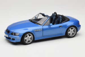 BMW Z3 M Roadster Sininen Jälleenmyyjän Erikoisversio UT Models 1:18 80439422939 Metalli