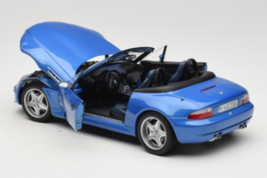 BMW Z3 M Roadster Sininen Jälleenmyyjän Erikoisversio UT Models 1:18 80439422939 Metalli — kuva 5 / 8