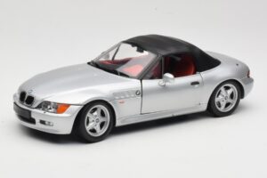 BMW Z3 Roadster 1.8 Hopea UT Models 1:18 20404 Metalli