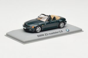 BMW Z3 Roadster 2.8 Tummanvihreä Minichamps 1:43 80429421514 Metalli — kuva 2 / 4