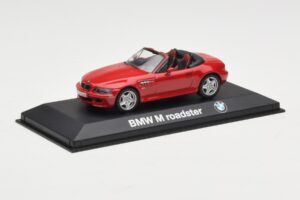 BMW Z3 Roadster 2.8 Punainen Minichamps 1:43 BMW004 Metalli — kuva 2 / 4