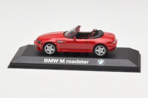 BMW Z3 Roadster 2.8 Punainen Minichamps 1:43 BMW004 Metalli