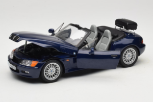 BMW Z3 Roadster Sininen Jälleenmyyjän Erikoisversio UT Models 1:18 80439422186 Metalli — kuva 2 / 8