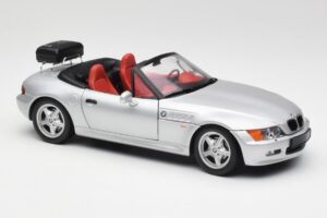 BMW Z3 Roadster Tavarantelineen Kanssa Hopea UT Models 1:18 20407 Metalli — kuva 6 / 8