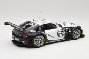 BMW Z4 #676 H. Stuck / J. Hennerici / D. Hurtgen Team Schubert Nürburgring 24 Hours 2006 AUTOart 1:18 80649 Metalli — kuva 2 / 6