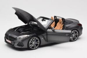 BMW Z4 G29 Harmaa Metallic Norev 1:18 183270 Metalli — kuva 2 / 8