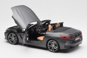 BMW Z4 G29 Harmaa Metallic Norev 1:18 183270 Metalli — kuva 5 / 8