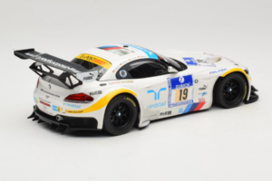 BMW Z4 GT3 #19 Team Schubert J. Muller / D. Muller ADAC 24 Hours Nurburgring 2012 Minichamps 1:18 151122319 Metalli — kuva 2 / 6