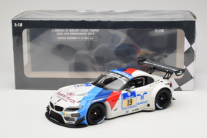 BMW Z4 GT3 #19 Team Schubert J. Muller / D. Muller ADAC 24 Hours Nurburgring 2013 Minichamps 1:18 151132319 Metalli — kuva 6 / 6