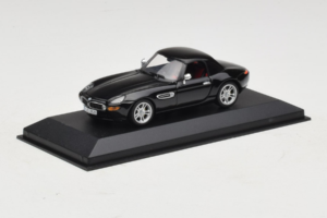 BMW Z8 Musta Hardtop Minichamps 1:43 BMW018 Metalli — kuva 2 / 4