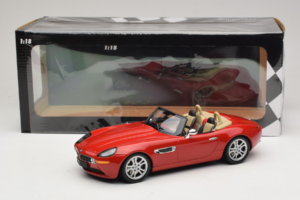 BMW Z8 Punainen Minichamps 1:18 155024230 Metalli — kuva 6 / 6