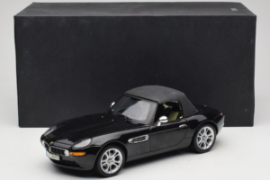 BMW Z8 Musta Kyosho 1:18 80439411729 Metalli — kuva 8 / 9