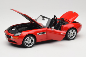 BMW Z8 Punainen Kyosho 1:18 80439411730 Metalli — kuva 2 / 9