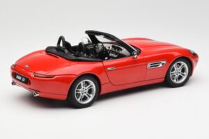 BMW Z8 E52 Punainen AUTOart 1:18 70513 Metalli — kuva 3 / 8