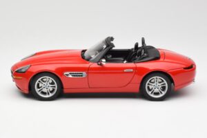 BMW Z8 E52 Punainen AUTOart 1:18 70513 Metalli — kuva 4 / 8