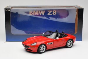 BMW Z8 E52 Punainen AUTOart 1:18 70513 Metalli — kuva 8 / 8