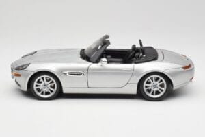 BMW Z8 E52 Titanium Silver Maisto 1:18 536896 Metalli — kuva 4 / 8
