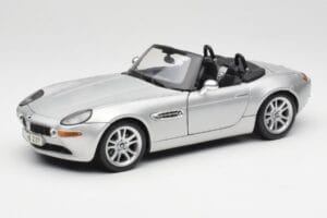 BMW Z8 E52 Titanium Silver Maisto 1:18 536896 Metalli