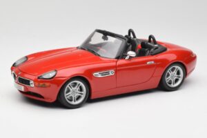 BMW Z8 E52 Punainen Metallic Bburago 1:18 18-12032 Metalli