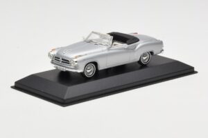 Borgward Isabella Avoauto Hopea Minichamps 1:43 400096030 Metalli — kuva 2 / 4