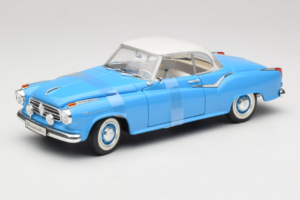 Borgward Isabella Coupe Sininen Revell 1:18 08859-P1 Metalli