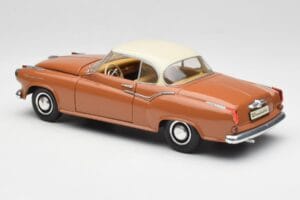 Borgward Isabella Coupe Pronssi Valkoinen Revell 1:18 08982 Metalli — kuva 7 / 8