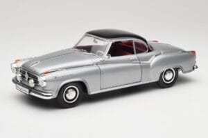Borgward Isabella Coupe Harmaa & Musta Revell 1:18 8989 Metalli
