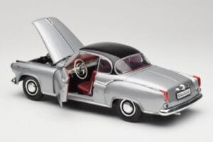 Borgward Isabella Coupe Harmaa & Musta Revell 1:18 8989 Metalli — kuva 7 / 8