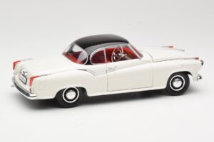 Borgward Isabella Coupe Valkoinen Revell 1:18 08982-W1 Metalli — kuva 3 / 8