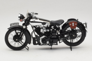 Brough Superior SS 100 T. E. Lawrence Minichamps 1:18 122135500 Metalli — kuva 3 / 6