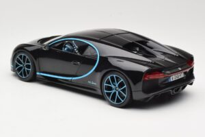 Bugatti Chiron Musta & Sininen Bburago 1:18 18-11040BK Metalli — kuva 7 / 8
