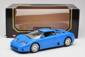 Bugatti EB110 Sininen Bburago 1:18 3035 Metalli — kuva 8 / 8