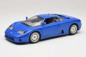 Bugatti EB110 Tummansininen Bburago 1:18 3035-DB Metalli