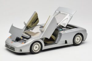 Bugatti EB110 Hopea Bburago 1:18 3035-S Metalli — kuva 2 / 8