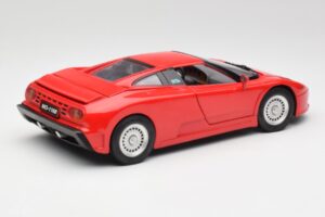 Bugatti EB110 SS Punainen Anson 1:18 30303-W-M1 Metalli — kuva 3 / 8