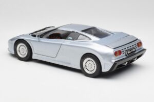 Bugatti EB110 SS Hopea Anson 1:18 30303-W-M2 Metalli — kuva 7 / 8
