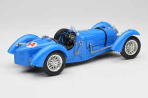 Bugatti Type 51 Grand Prix #14 Sininen Bburago 1:18 3012-M1 Metalli — kuva 2 / 6