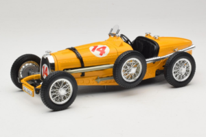 Bugatti Type 59 #14 Grand Prix Oranssi Bburago 1:18 3012 Metalli