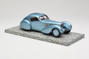Bugatti Type 57SC Atlantic Sininen Minichamps 1:18 107110320 Metalli — kuva 4 / 6