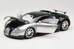 Bugatti Veyron Edition Centenaire Chrome Green Minichamps 1:18 100110852 Metalli — kuva 2 / 8