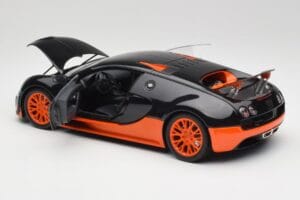 Bugatti Veyron Super Sport World Record Edition Carbon & Orange Minichamps 1:18 100110840 Metalli — kuva 5 / 8