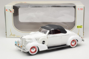 Buick Century Avoauto Valkoinen Signature Models 1:18 18131 Metalli — kuva 6 / 6